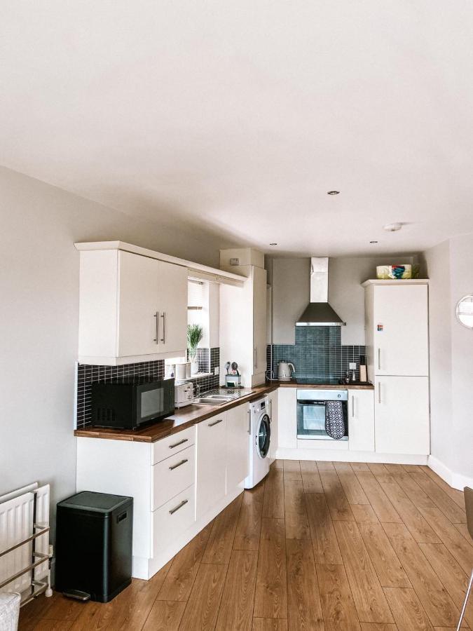 Luxury Sea View Apartment Портръш Екстериор снимка